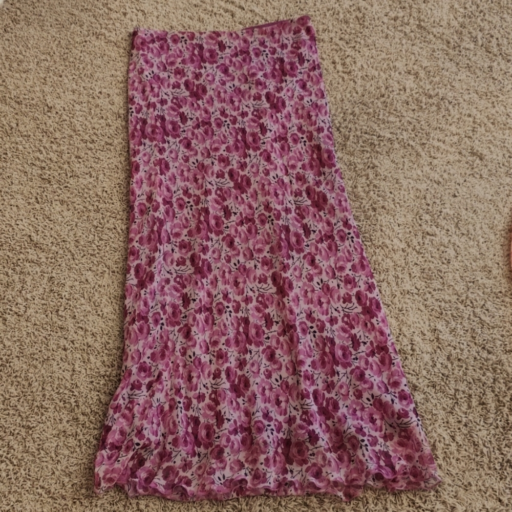 Karen Kane Lifestyle silk skirt size Small